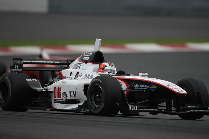 アンドレ・ロッテラー（DHG TOM'S）は今シーズン初優勝を飾った