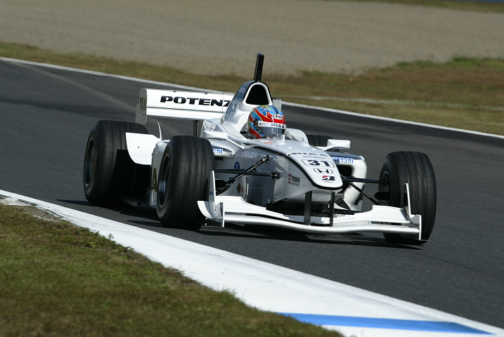 予選1回目2位はロイック・デュバル（PIAA NAJAKIMA）でNAKAJIMA勢1-2