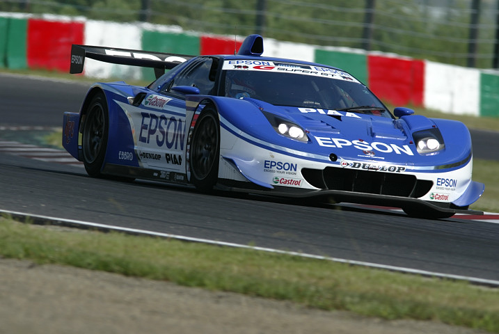 予選1回目でEPSON NSX（ロイック・デュバル/ファビオ・カルボーン組）が暫定PP