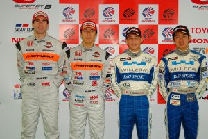 各クラス優勝ドライバー