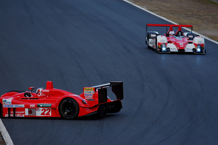 DUNLOP Zytek 05Sの野田英樹はスピンで万事休す。COURAGEからPP奪取できず