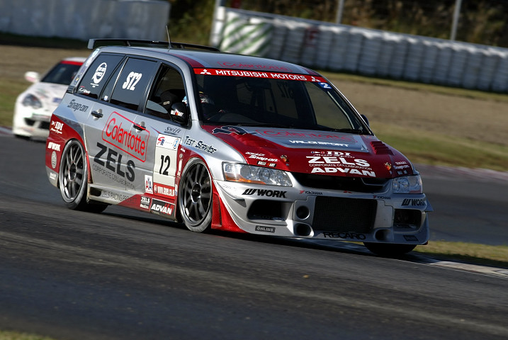 ST2クラス予選5位はゼルス・コラントッテEVOワゴン（西村元気／菊地靖組）