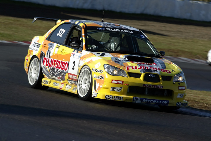 ST2クラス予選トップはPROVA FUJITSUBO IMPREZA（吉田寿博／松田晃司組）