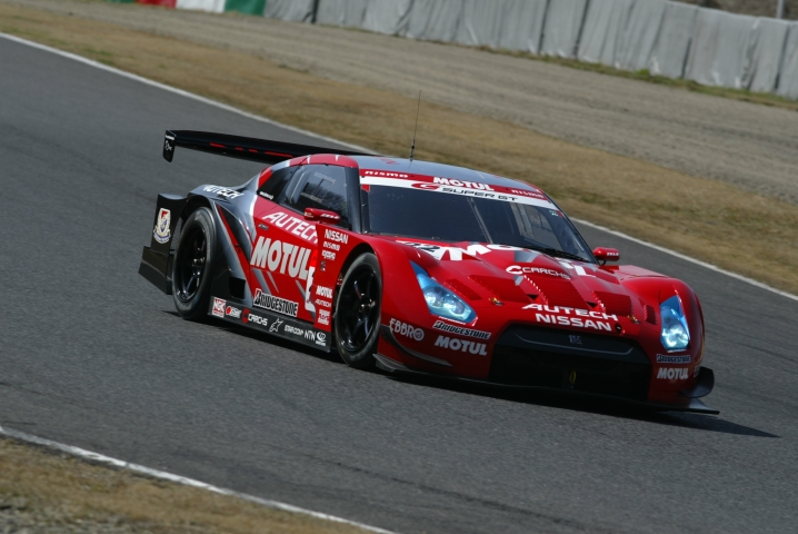 GT500、スーパーラップを制したのはモチュールオーテックGT-R(ミハエル・クルム／柳田真孝組)