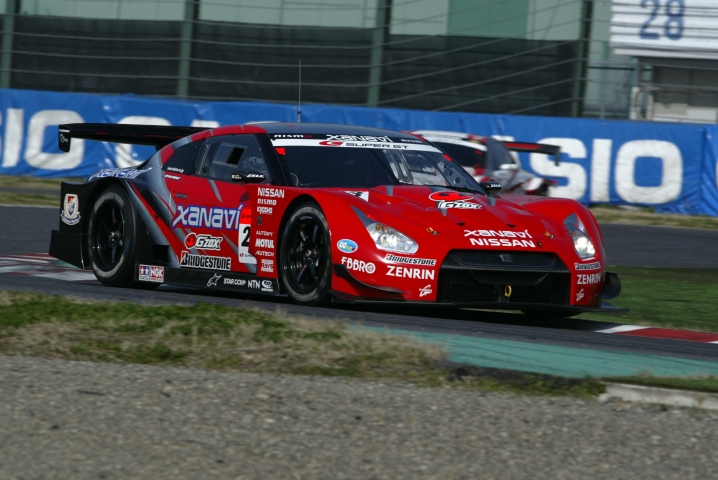 GT500クラス、フリー走行トップはザナヴィニスモGT-R （本山哲／ブノワ･トレルイエ組）