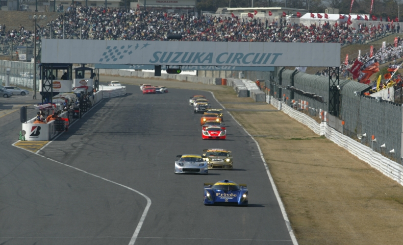 いよいよ今シーズンの開幕戦がスタート（GT300クラス）