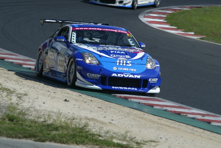 ST3クラスは333号車が今季4勝目を挙げた