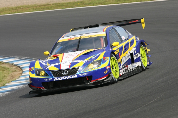 フリー走行でも圧倒的な速さを見せるウェッズスポーツ。決勝での逆転劇に注目だ