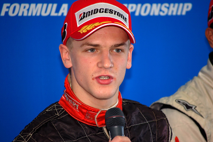 決勝記者会見にて　ナショナルクラス2位のアレキサンドレ・インペラトーリ（PTRS）