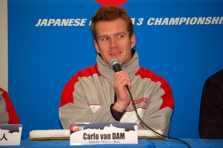第4戦ポールポジション、カルロ・ヴァン・ダム