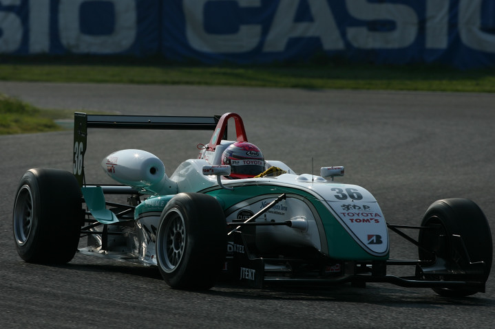 決勝2位は国本京佑（TDP TOM'S）