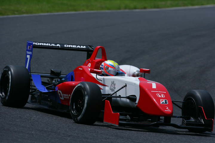 山本尚貴（Real）は、第11戦予選は4位だったが第12戦は3位からスタート