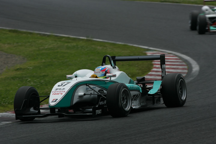 決勝3位は井口卓人（TDP　TOM'S）