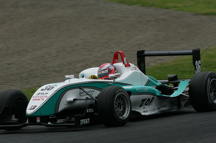 決勝2位は国本京佑（TDP TOM'S）