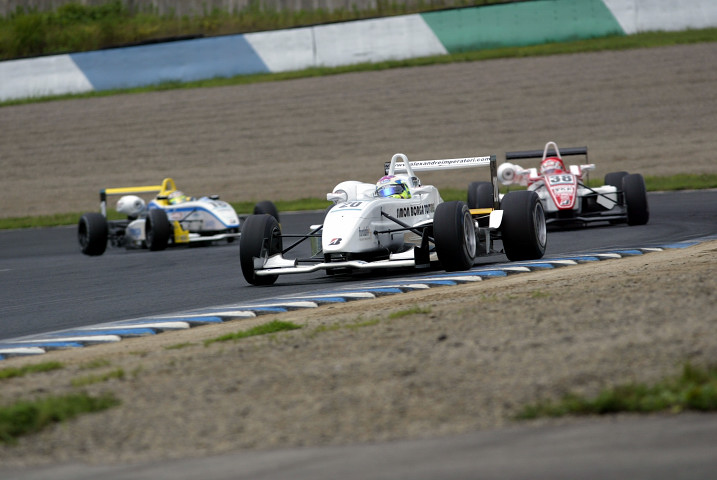 ナショナルクラス優勝は、アレキサンドレ・インペラトーリ（PTRS）