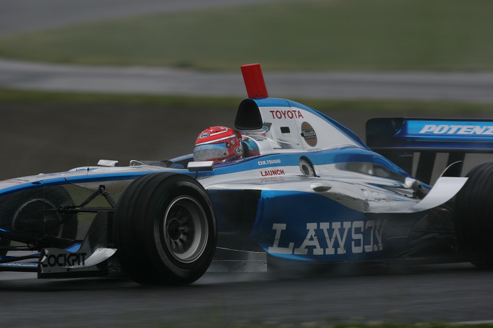 土曜日朝のフリー走行でぶっちぎりのトップタイムは松田次生（LAWSON IMPUL）