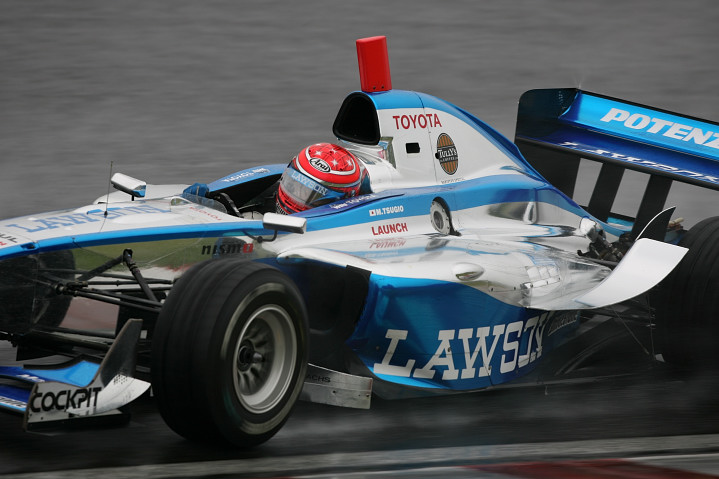 圧倒的なスピードで開幕から2戦連続ポールポジションの松田次生（LAWSON TEAM IMPUL）