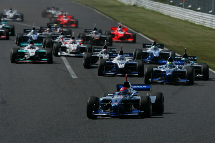 PPの松田次生は好スタート、予選2位のジョアオ･パオロ･デ･オリベイラは出遅れる