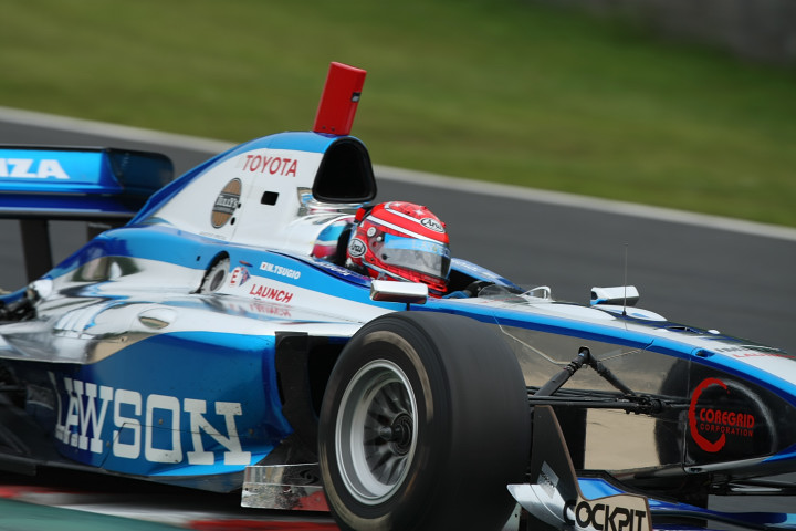 前人未踏の４連勝を狙った松田次生（LAWSON TEAM IMPUL）も右リアのハブトラブルでリタイア