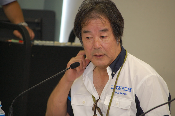 決勝レース1記者会見: 優勝監督の星野一義（LAWSON TEAM IMPUL）
