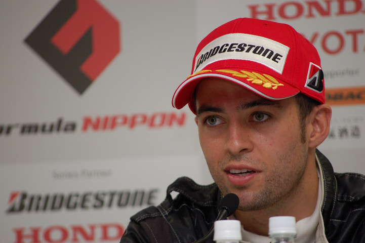 決勝第1レース記者会見: 3位のジョアオ・パオロ・デ・オリベイラ（KONDO RACING）