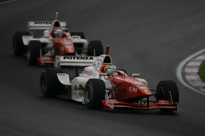 今シーズンのダンディライアンは2台とも振るわなかった