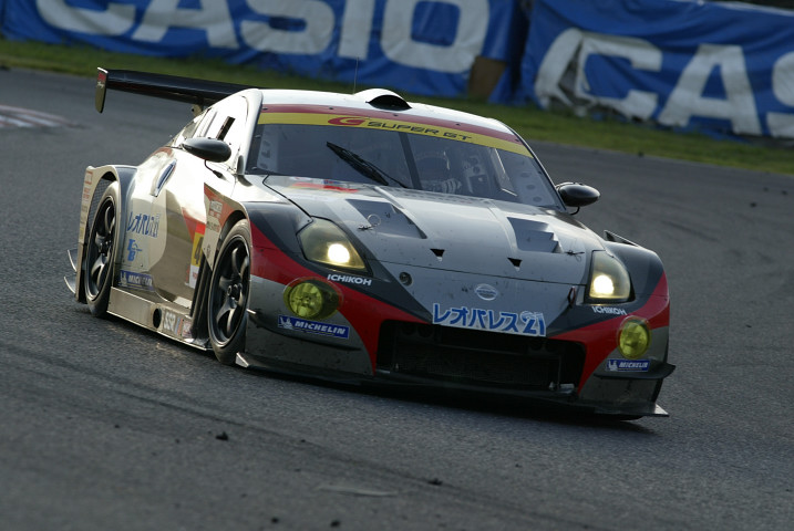 GT300クラス優勝は、MOLAレオパレスZ（星野一樹／安田裕信組）