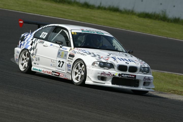 ST3クラス予選トップのFINA ADVAN M3（小林且雄／村田信博組）