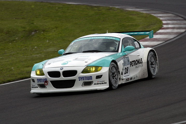 ST1クラス優勝はPETRONAS SYNTIUM BMW Z4M COUPE（谷口信輝／片岡達也／Johan AdZmi組）