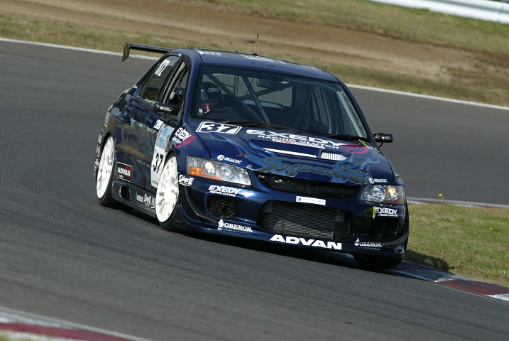 ST2クラスのポールポジションは、シーケンシャルエンドレスアドバンランサー