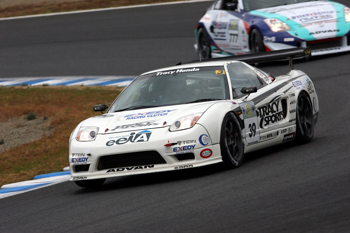 ST3クラスポールポジションのTRANCY SPORTS eeA NSX（井入宏之／赤鮫オヤジ／宮城光組）