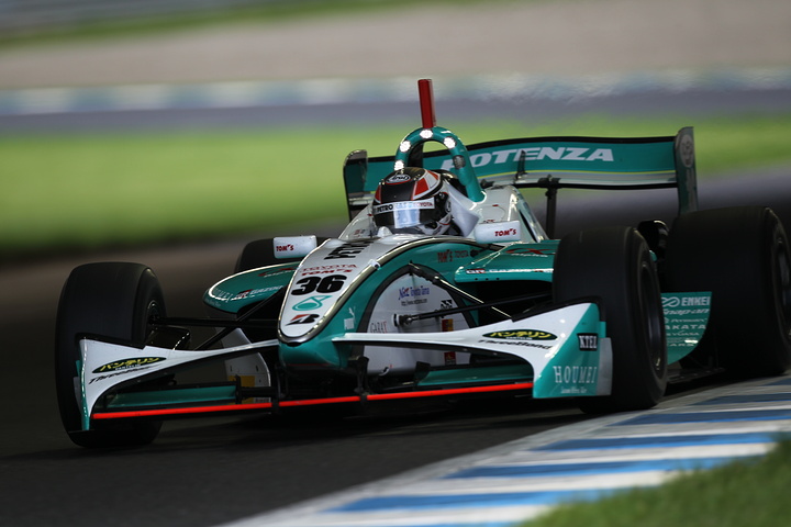 決勝2位はアンドレ・ロッテラー（トムス）