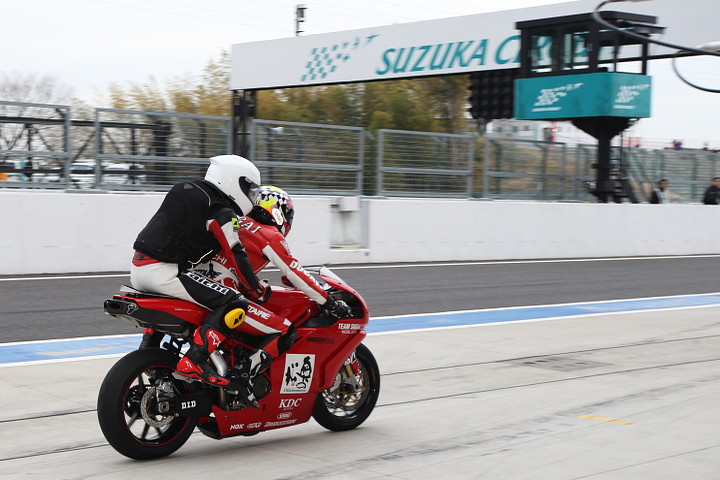 ファン感謝デー2日目: 2輪タンデム