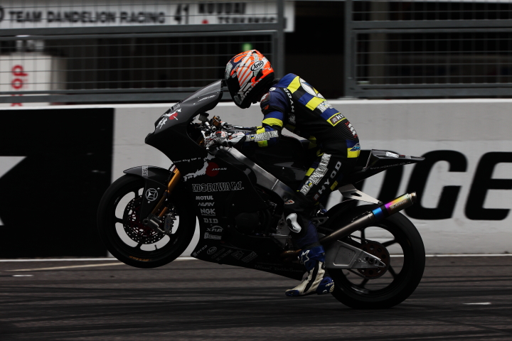 ファン感謝デー2日目: 森脇Moto2マシン & 森脇尚護