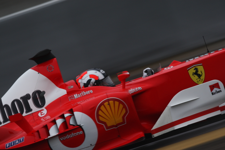 ファン感謝デー2日目: フェラーリF2003GA #8