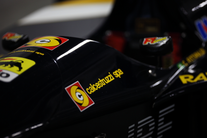 ファン感謝デー2日目: ミナルディM192／ランボルギーニ #1