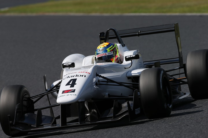 公式予選: 予選2位は平川亮（RSセリザワ）