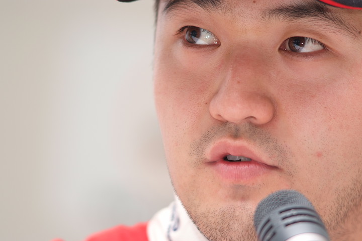 決勝記者会見: 決勝3位のラファエル・スズキ（戸田）