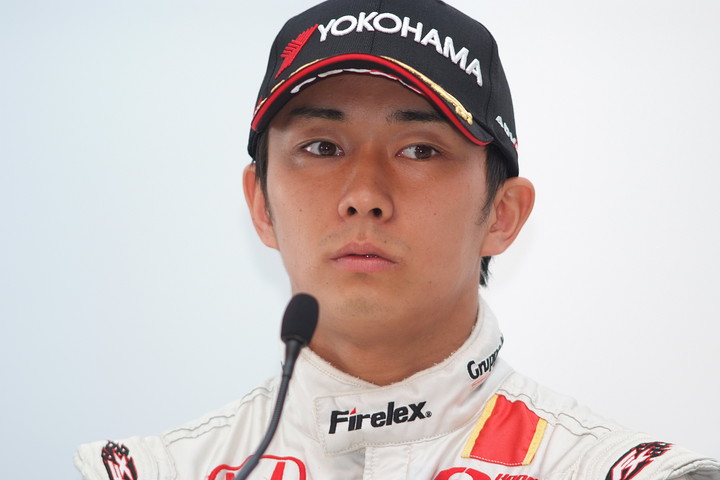 決勝記者会見: 決勝2位の平峰一貴（HFDP)