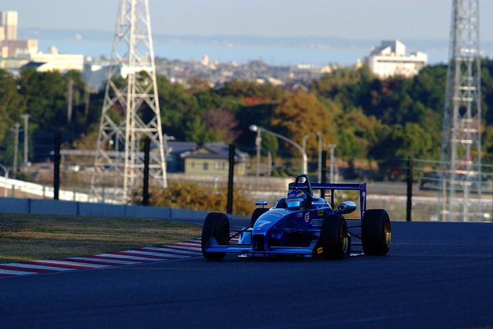 鈴鹿クラブマン最終戦F4決勝: 決勝2位は山口大陸