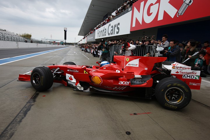フェラーリ・レーシング・デイズ鈴鹿: ミカ・サロ選手のフェラーリF1デモラン(3)