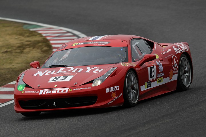 フェラーリ・レーシング・デイズ鈴鹿: レース2決勝3位はペイシン・ラソーサス選手