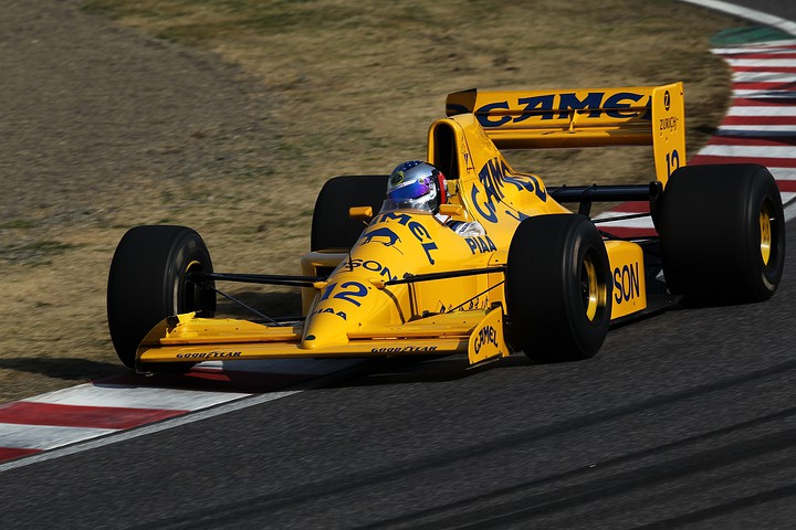 鈴鹿ファン感謝デー1日目: F1レジェンドに登場した、ロータス101／ジャッド（ジャン・アレジ）