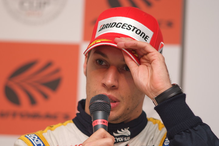 JAFGP決勝記者会見: 3位のロイック・デュバル（キグナス・スノコ）