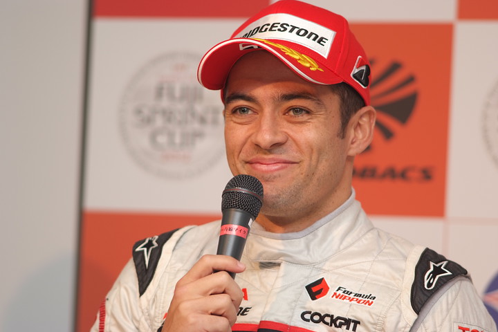 JAFGP決勝記者会見: 2位のジョアオ・パオロ・デ・オリベイラ（インパル）