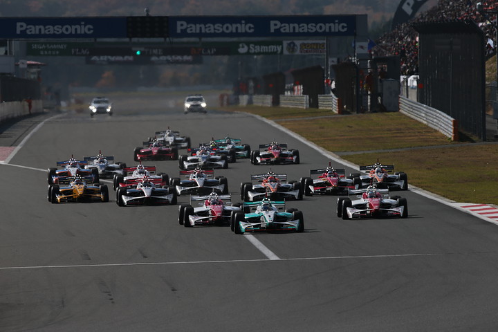 JAFGP: 22周の決勝レースがスタートした