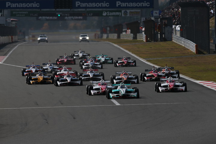 JAFGP: 22周の決勝レースがスタートした