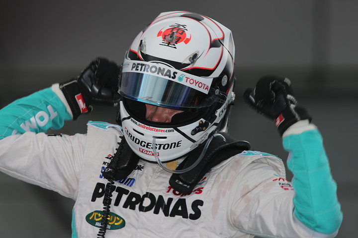 JAFGP: ウイナーズサークルで歓喜のアンドレ・ロッテラーだったが…