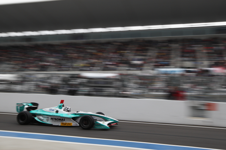 鈴鹿ファン感謝デー、エキシビションラウンド0: アンドレ・ロッテラー（トムス）