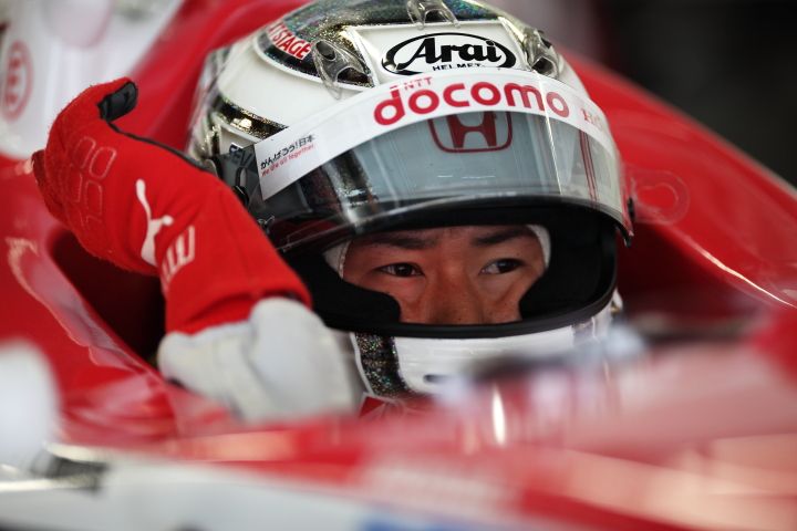 鈴鹿ファン感謝デー、エキシビションラウンド0: 塚越広大（ダンディライアン）